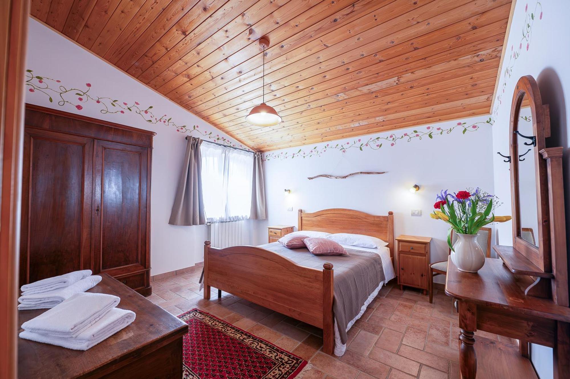 Agriturismo Fattoria Walden Ficulle Exterior photo
